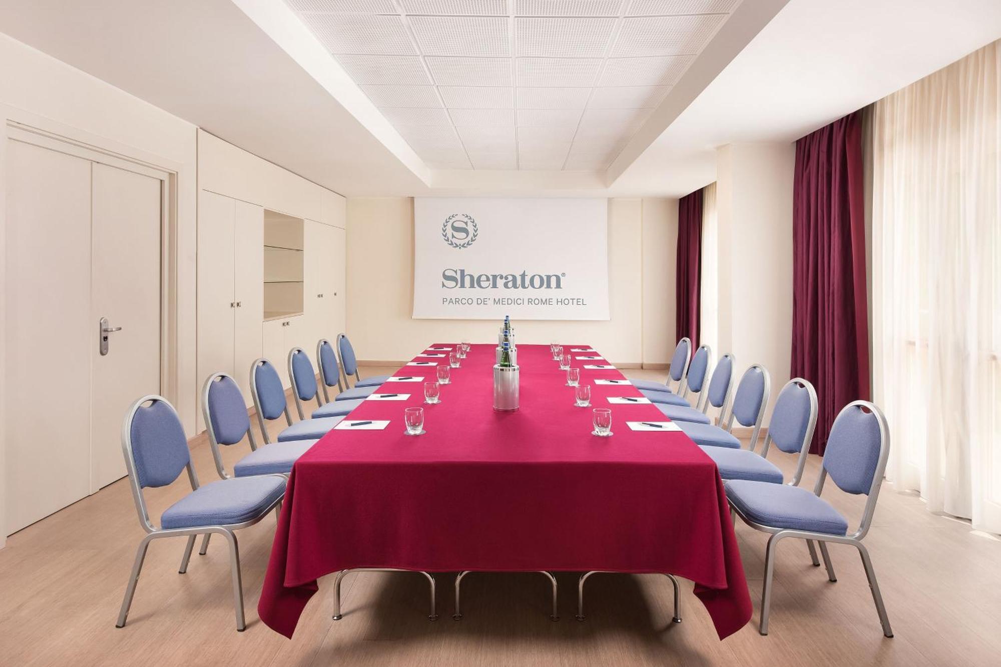 Sheraton Parco De' Medici 4*