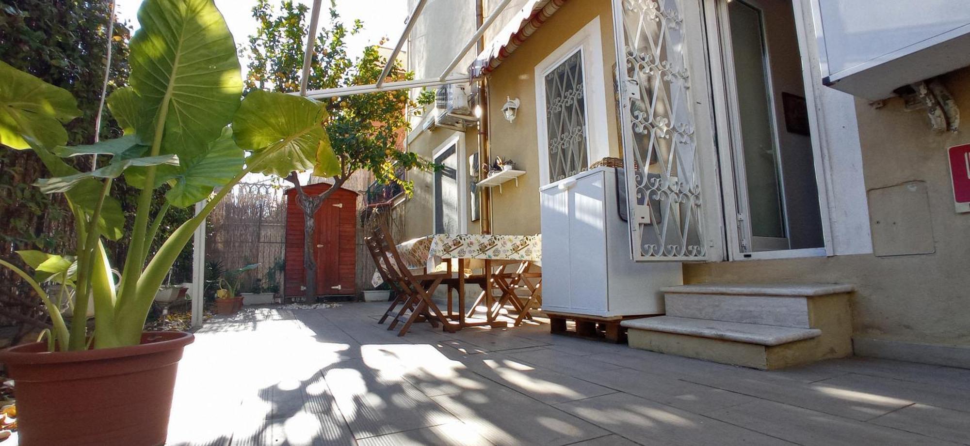 Appartamento Dalia - Giardino Privato E Metro C A 2 Passi Roma