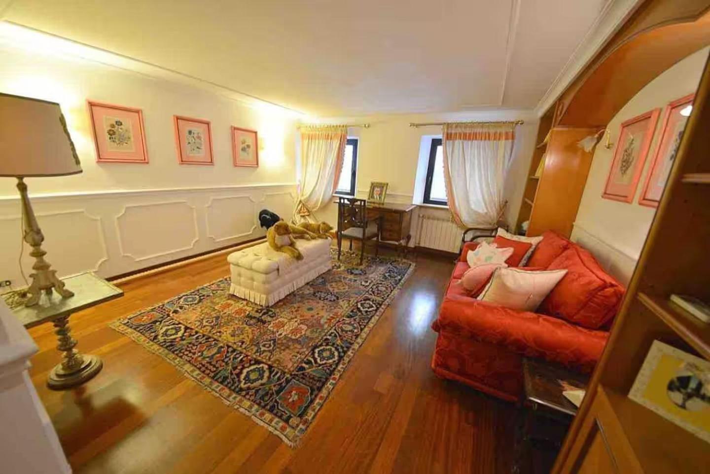 Holiday home Luxury House With Private Garden Rome