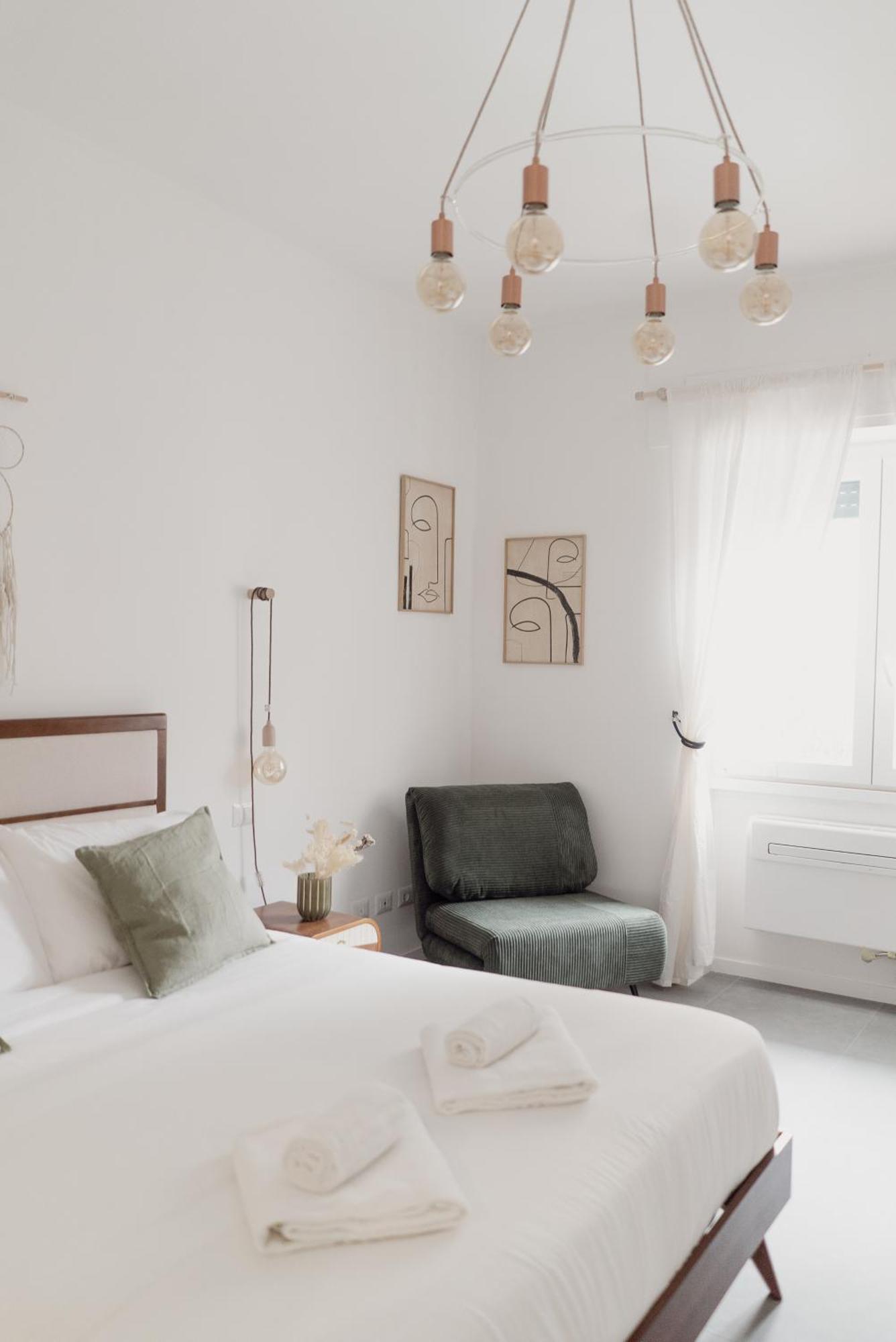 Zoe Vatican * Roma