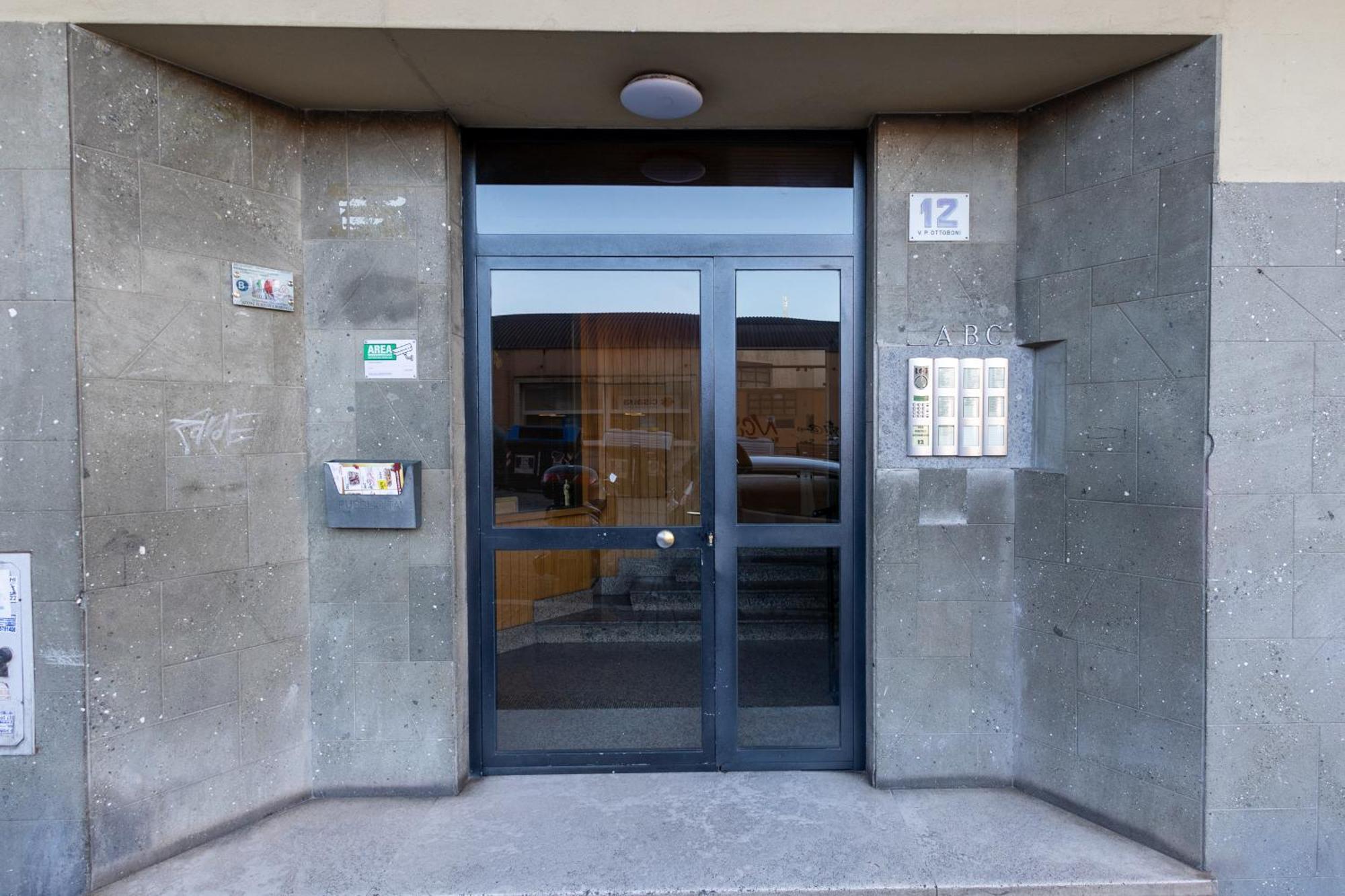 Ottoboni Apartment, 4 Persone, Balcone, Wi-fi, Stazione Tiburtina * Roma