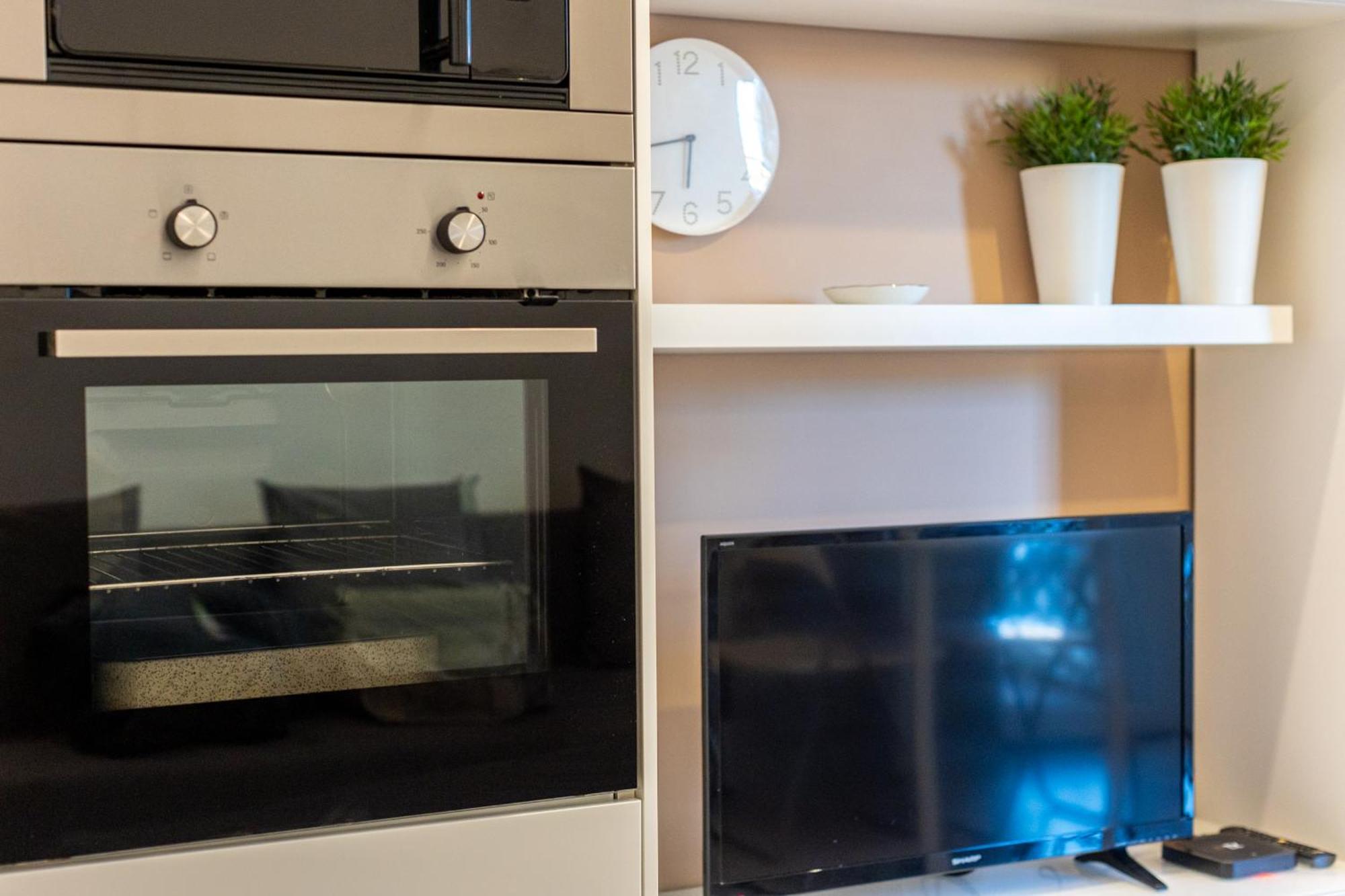 Ottoboni Apartment, 4 Persone, Balcone, Wi-fi, Stazione Tiburtina