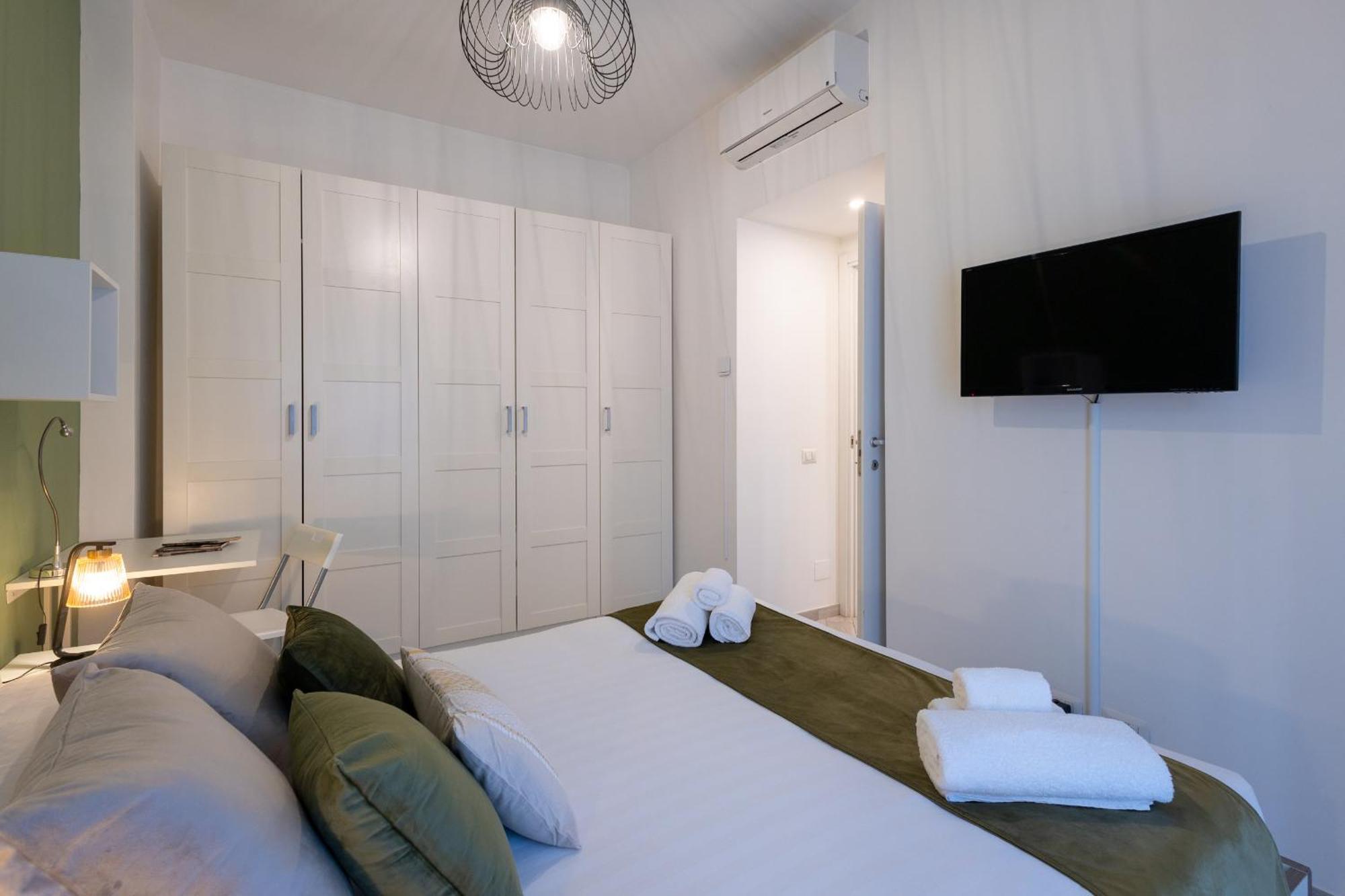Ottoboni Apartment, 4 Persone, Balcone, Wi-fi, Stazione Tiburtina * Roma