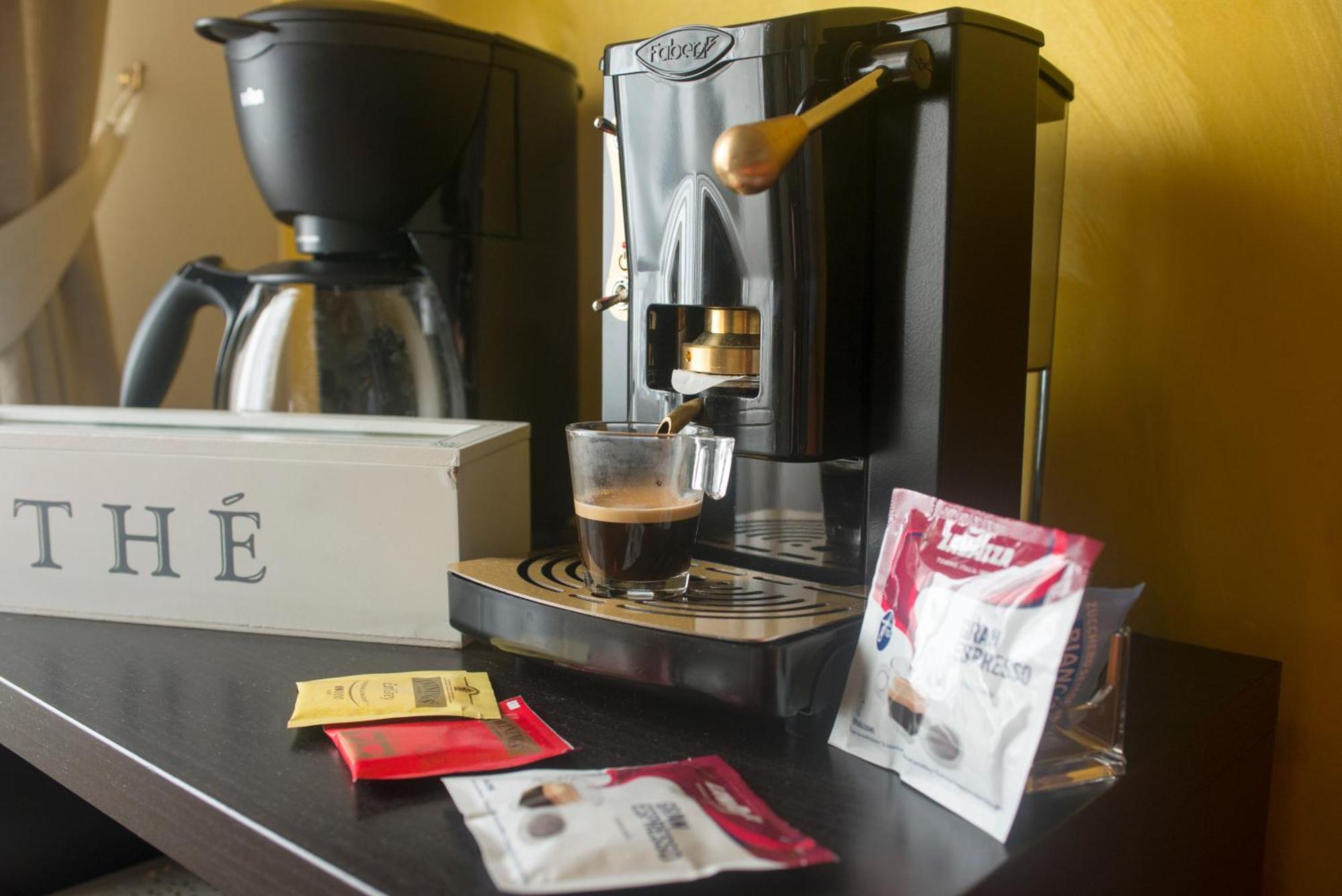 Al Centro Di Acomodação com café da manhã  3*