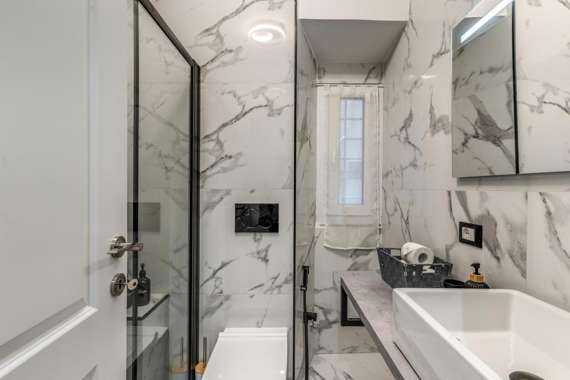 Kira Luxury With Terrace Apartamento