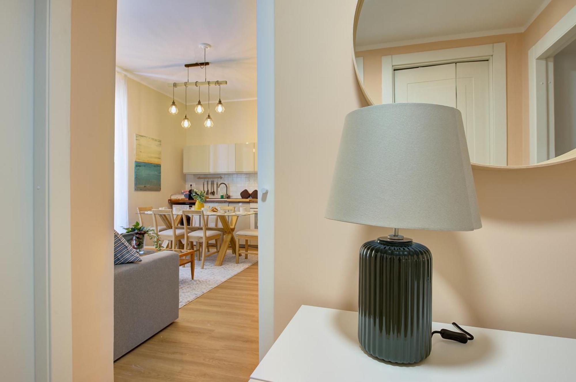 Vatican Lante Apartment