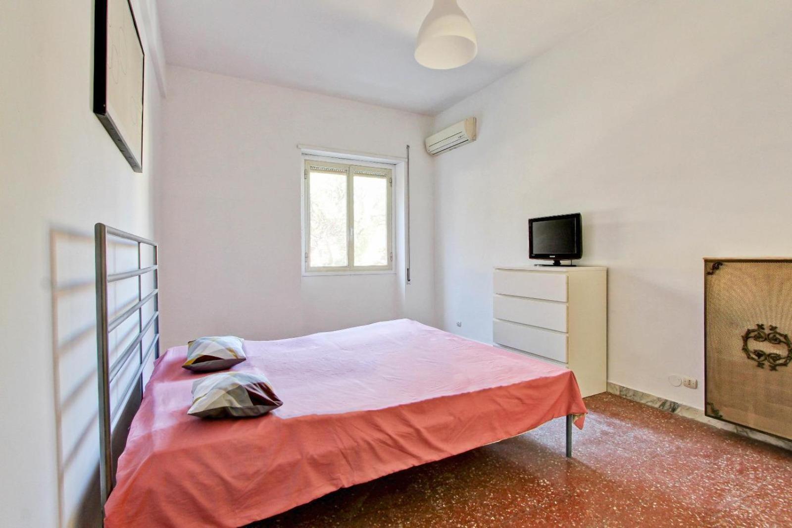 Cozy Angeloni * Roma