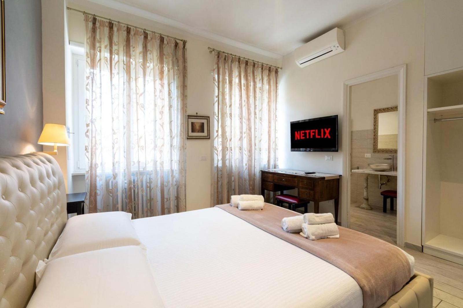 Vatican Historic Center -luxury Flat With Garden And Private Parking Appartamento *