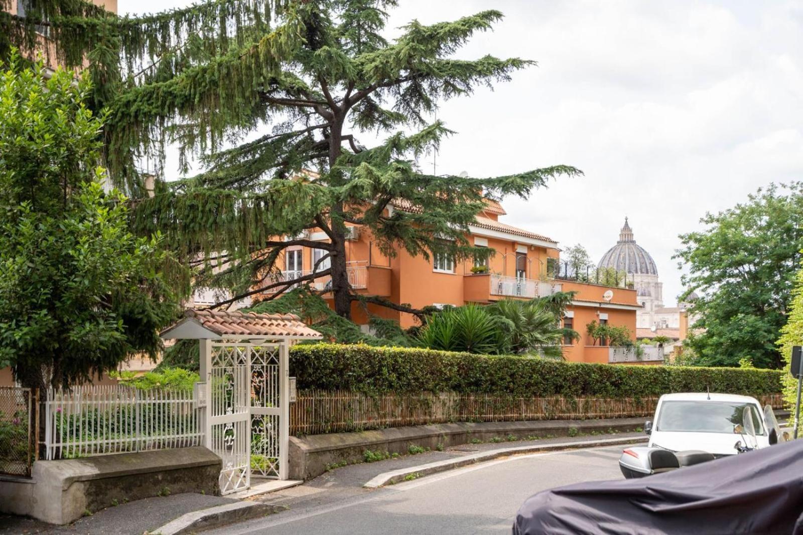 Appartamento Vatican Historic Center -luxury Flat With Garden And Private Parking *