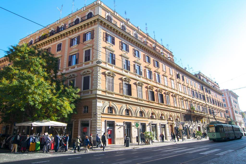Pensión Maison Vaticana 2*