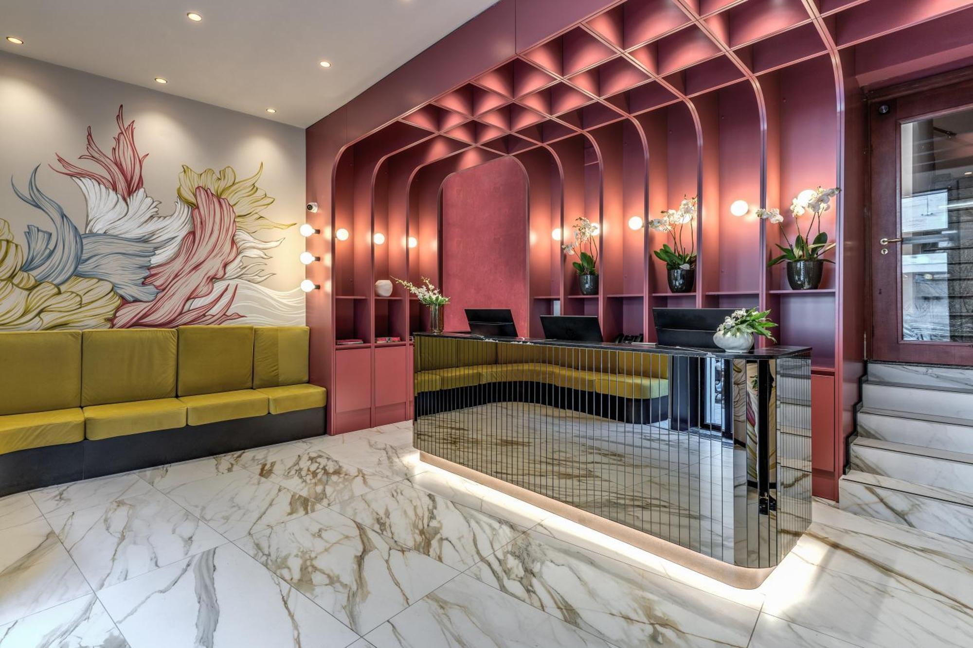 Madison Hotel