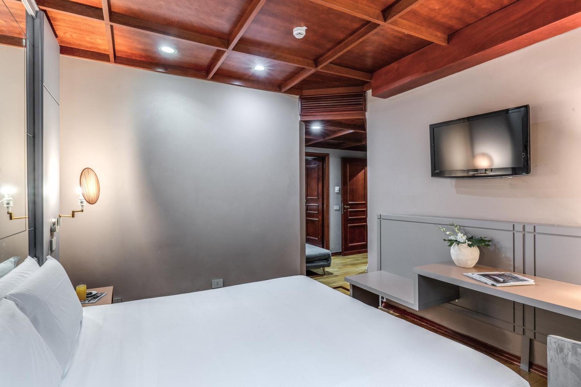 Madison Hotel 3*