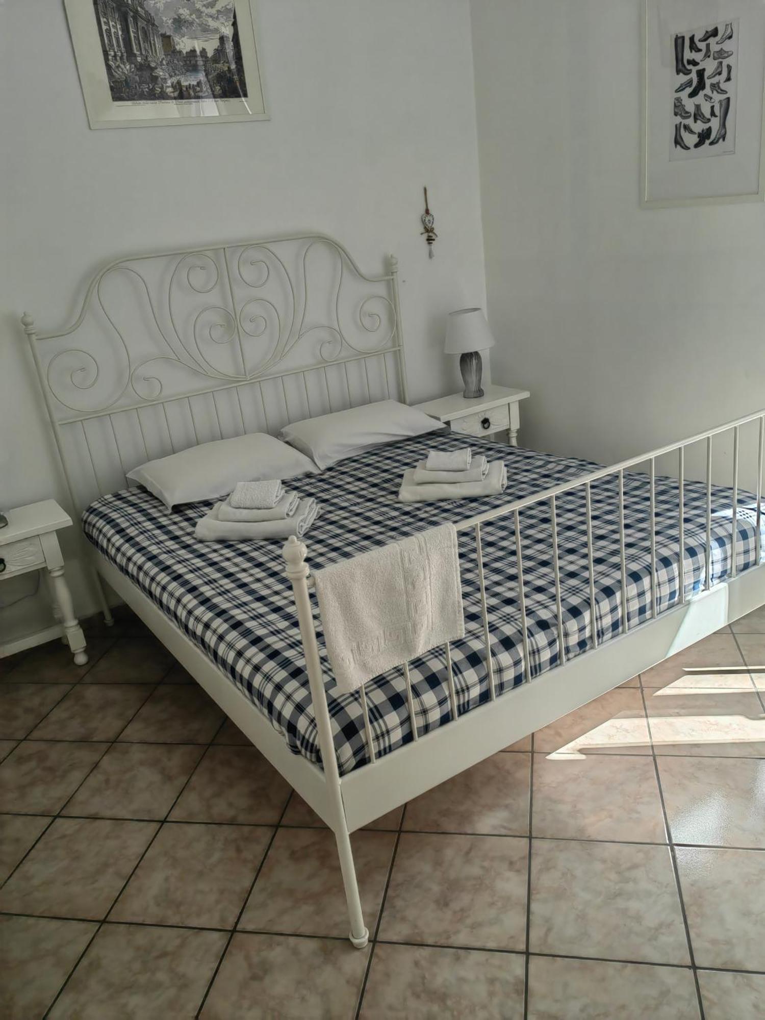 Holidays Apartment Rom