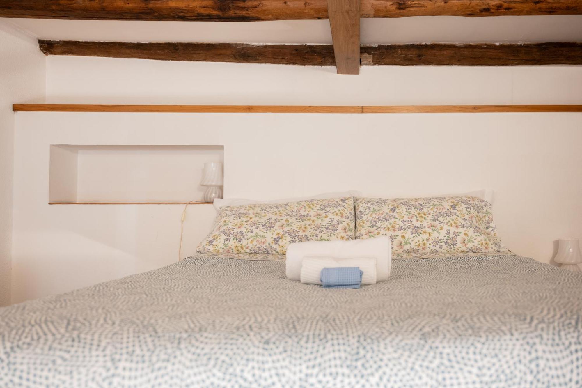 Domus Palestro Appartamento *