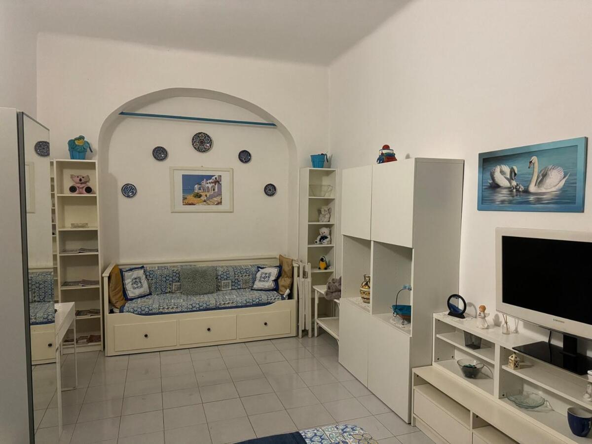 Sweethome Lisa * Roma