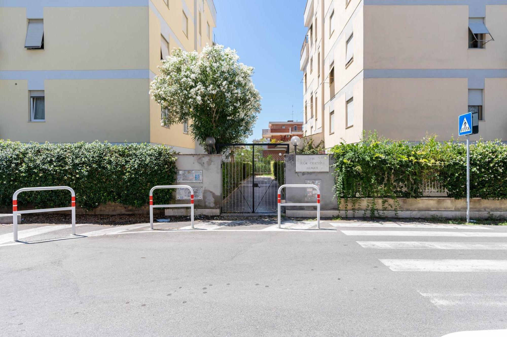 Roma-gemelli - Free Parking - Private Garden Appartamento *