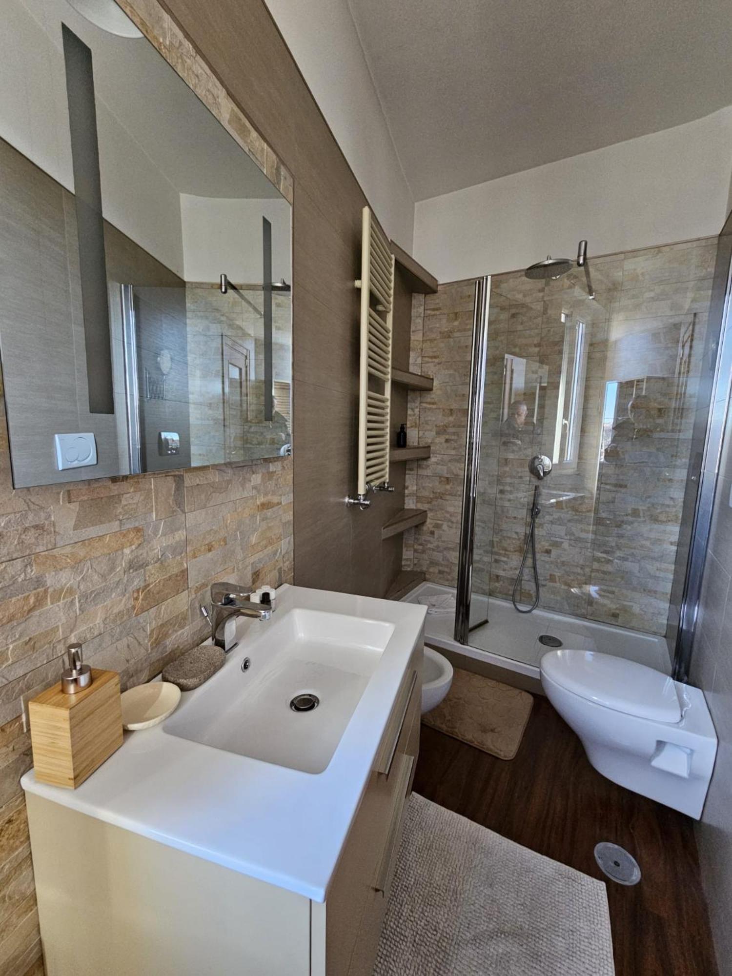 Apartamento Be Your - Iulia Piramide Roma