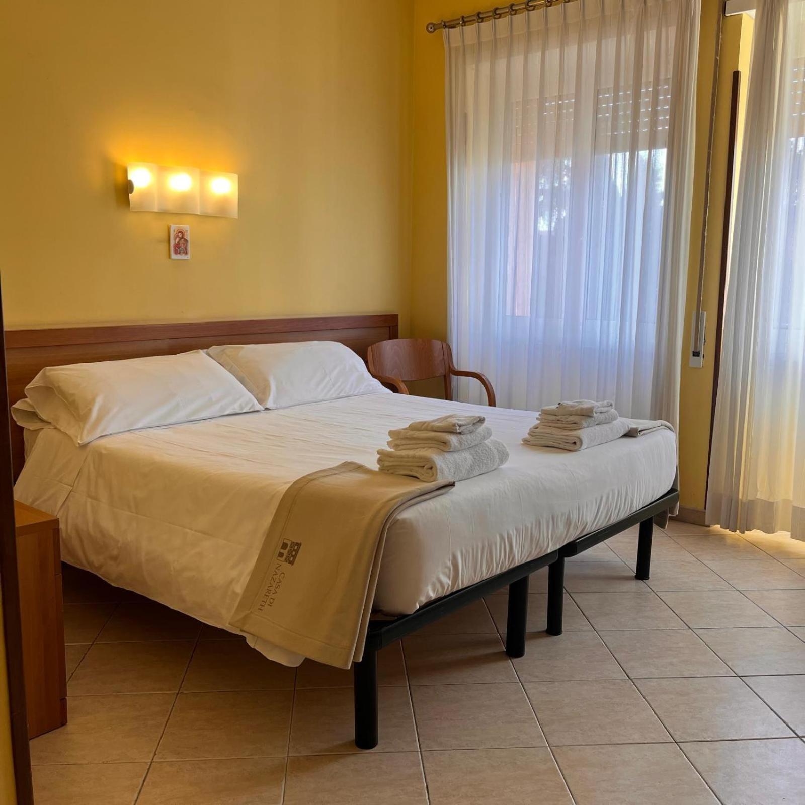 La Casa Di Nazareth Hotell 2*