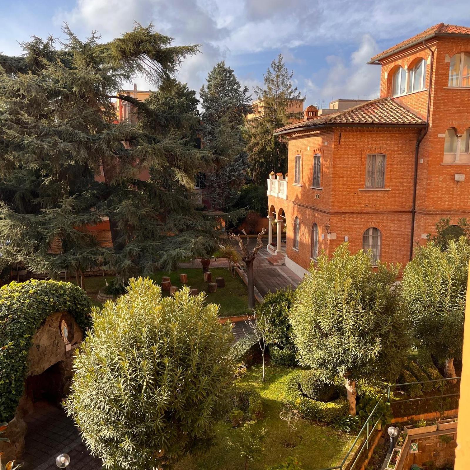 La Casa Di Nazareth 2* Roma