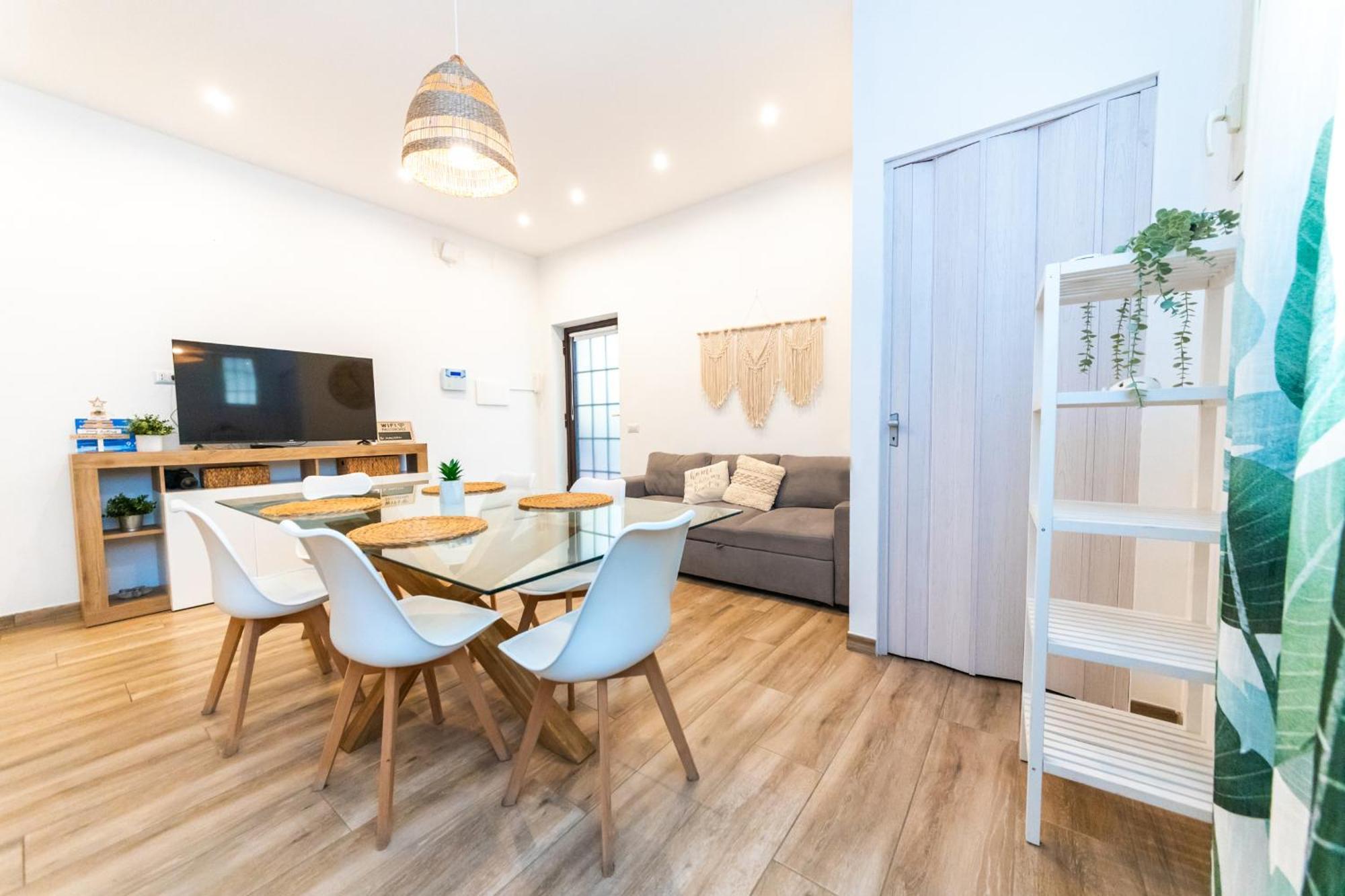 Metrofront-apartment * Rom