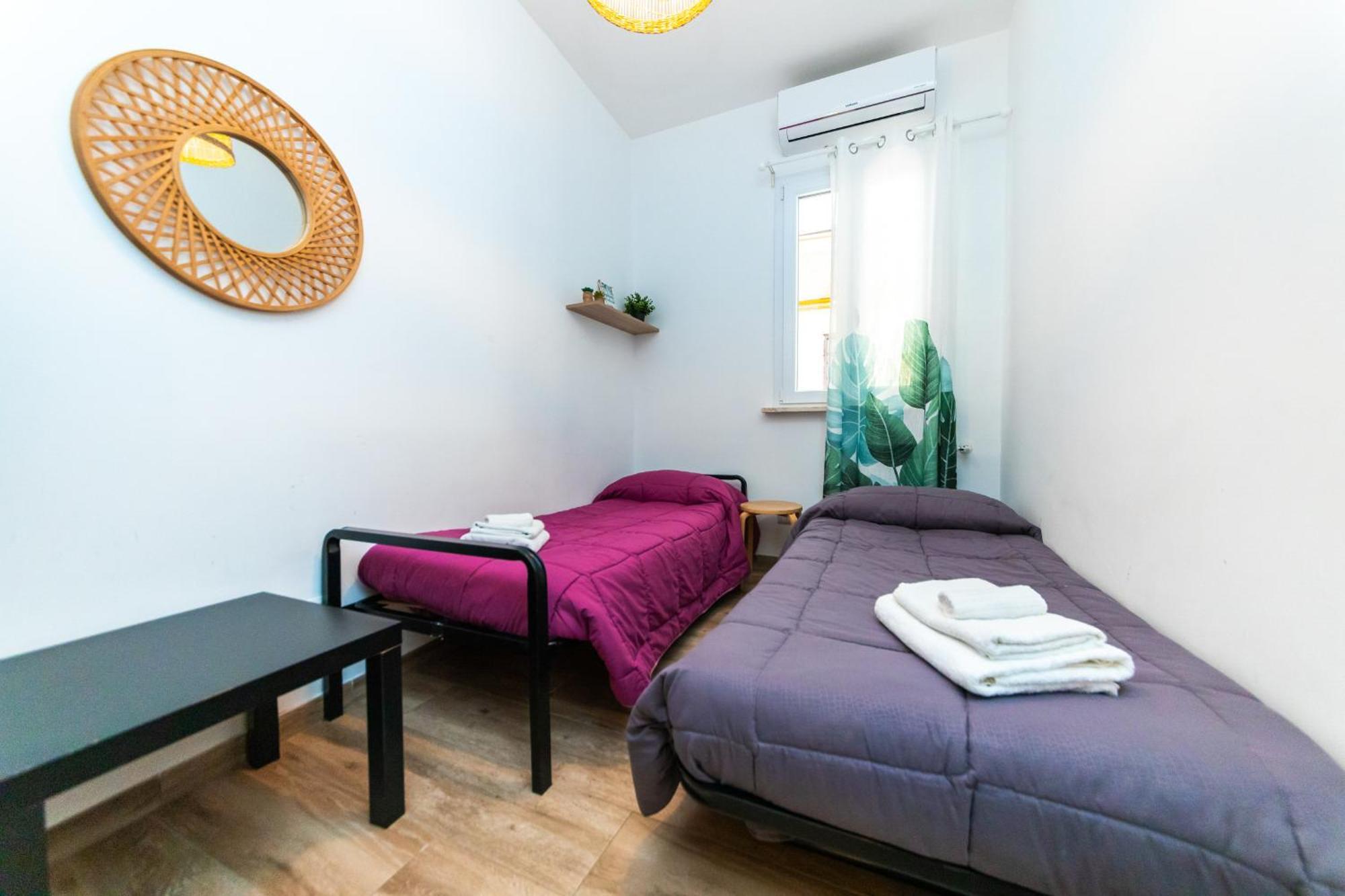 Metrofront-apartment * Rom