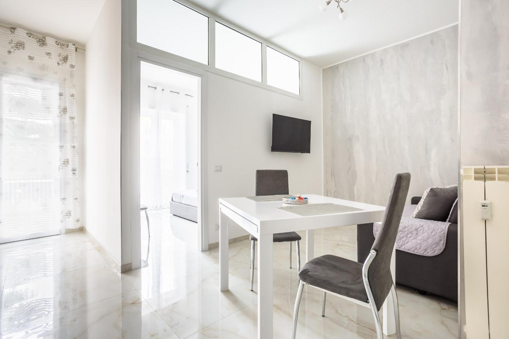 Portside Aparthotel Roma