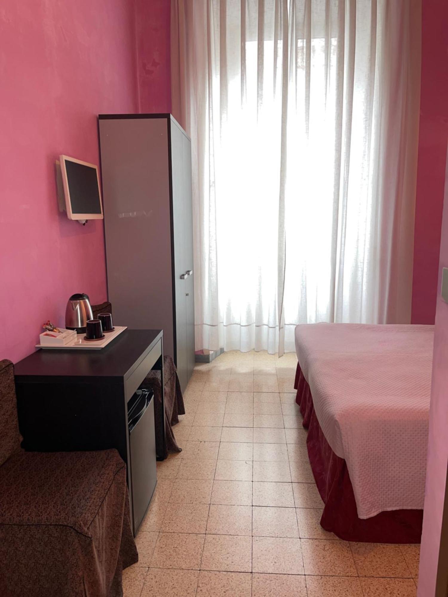 Bed & Breakfast Meret Roma
