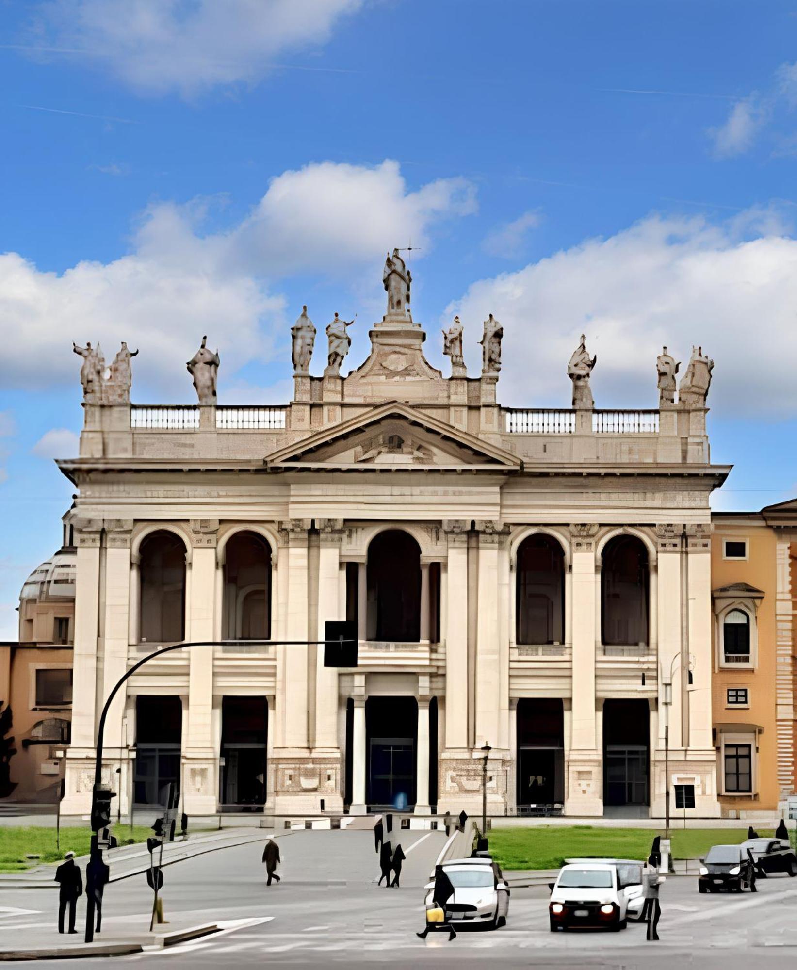 Elegant In Near Historic Centre 402 M² Parking Included Appartamento