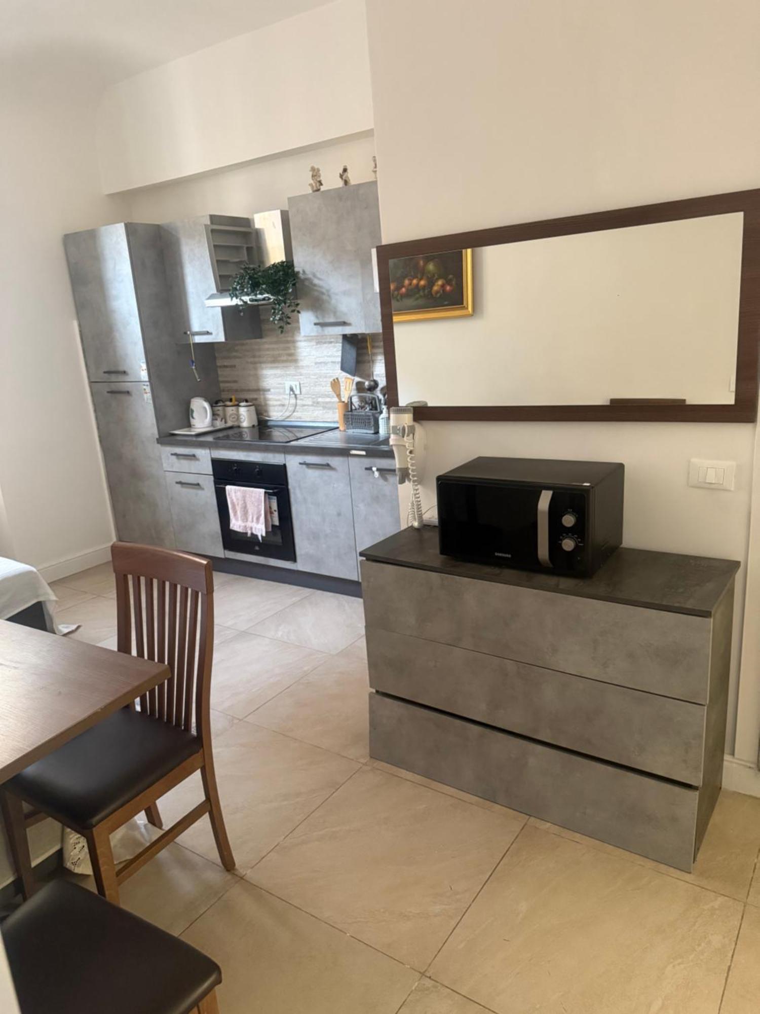 Grand Cucinetta Apartment