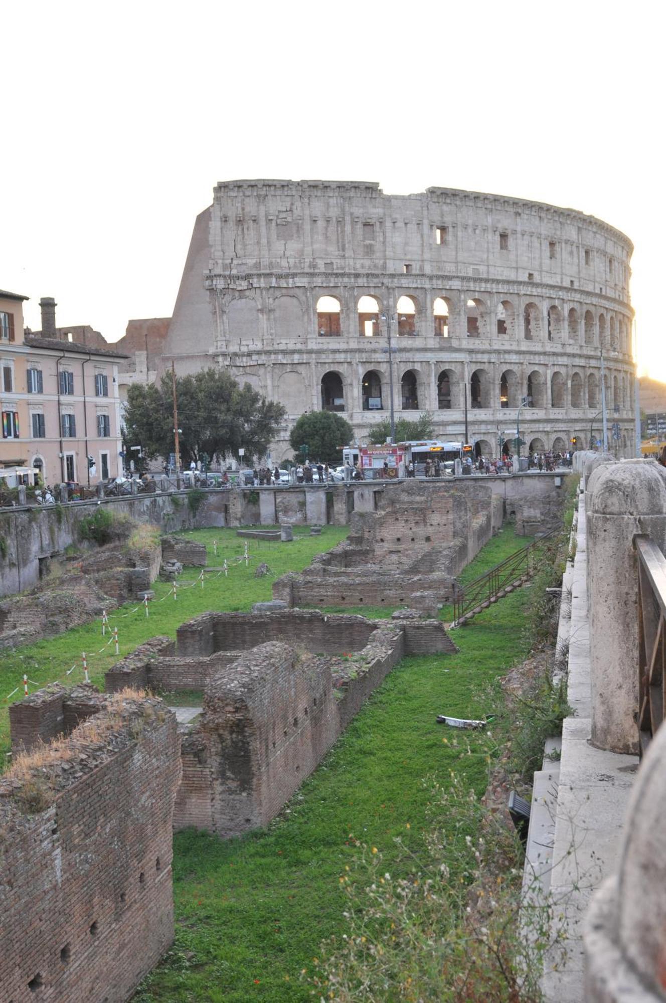 A Due Passi Dal Colosseo Appartamento Roma