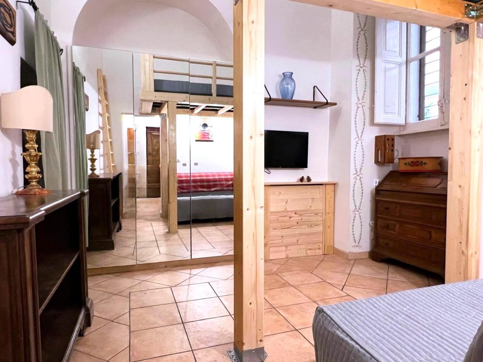 Daisy House Roma