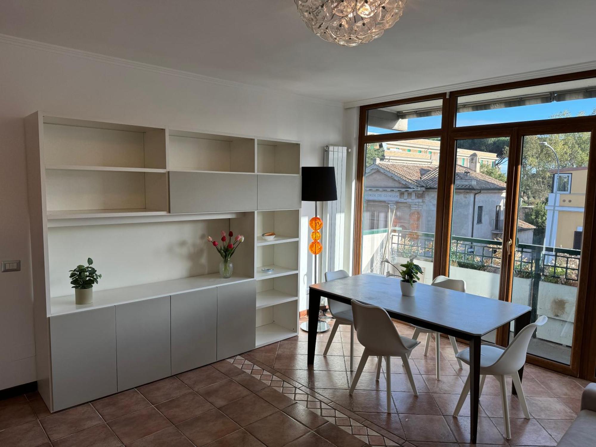 La Casa Del Tomo *