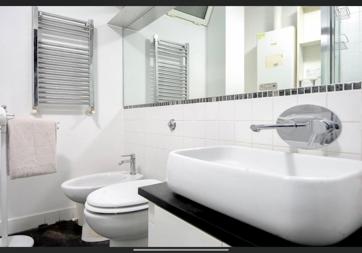 Lol-apartment, In The Heart Of Trastevere * Rome