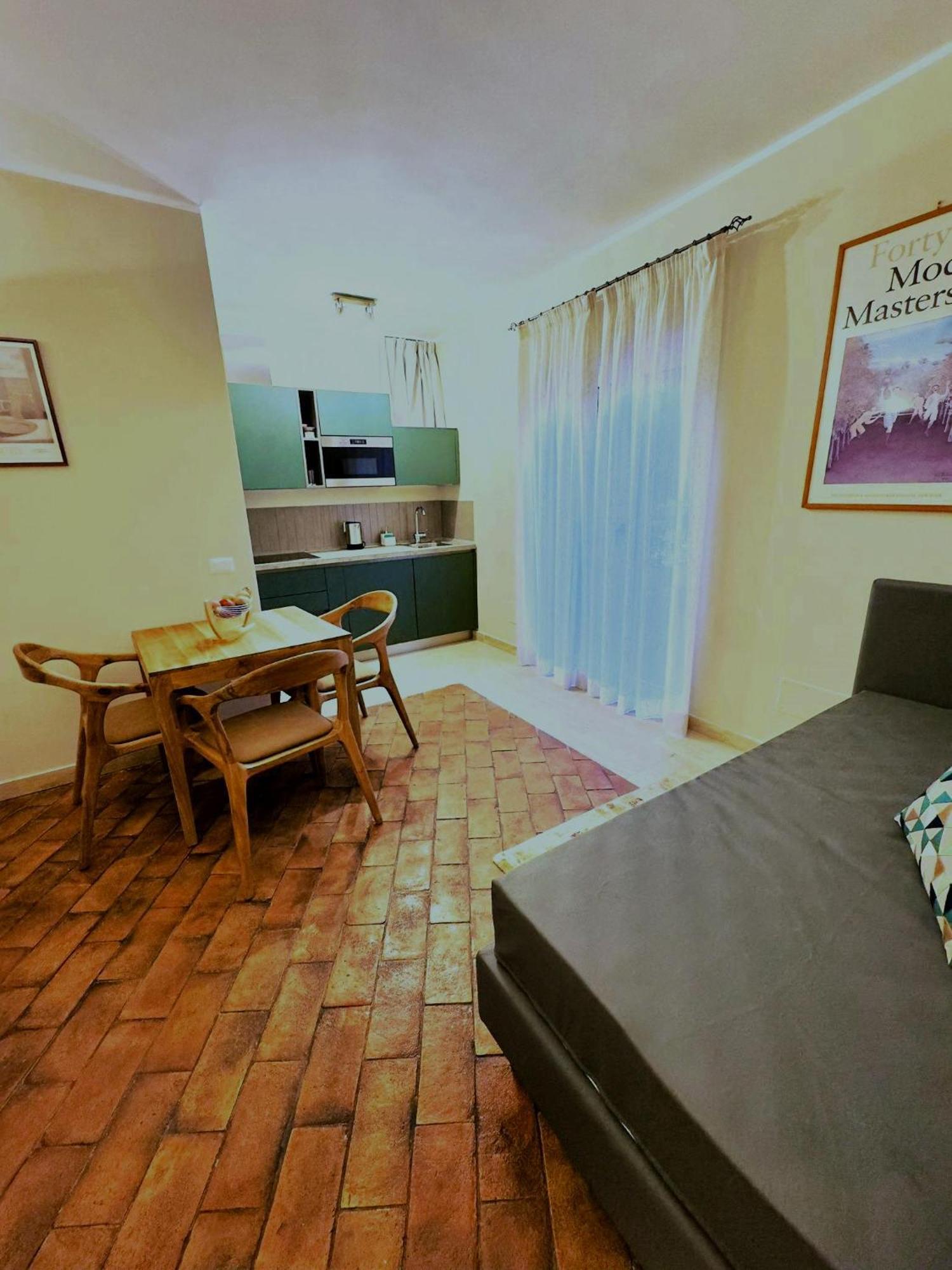 Hero's Garden Relais Aparthotel Rome