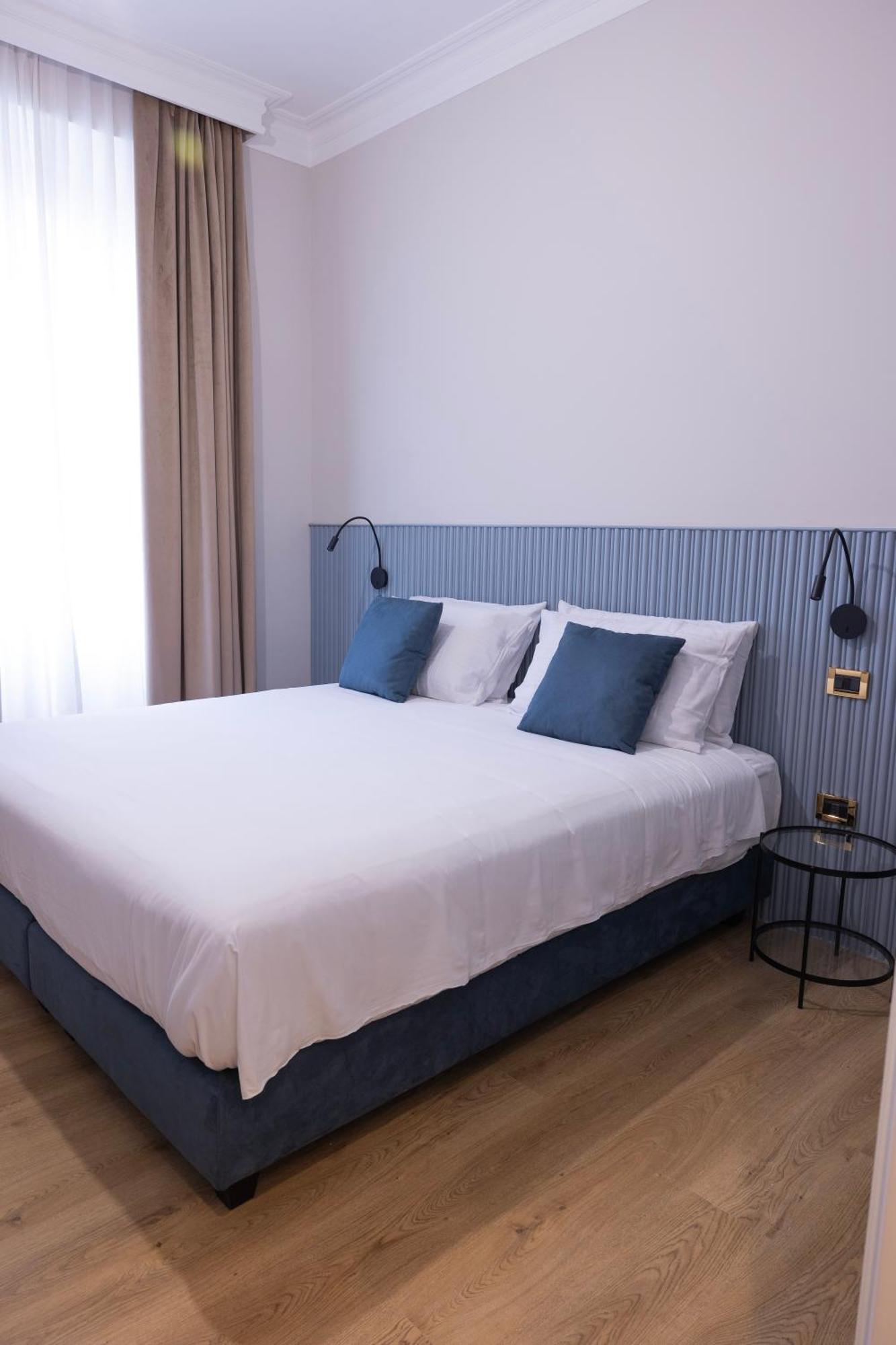 Tiburtina 86 Luxury Gjestgiverier *
