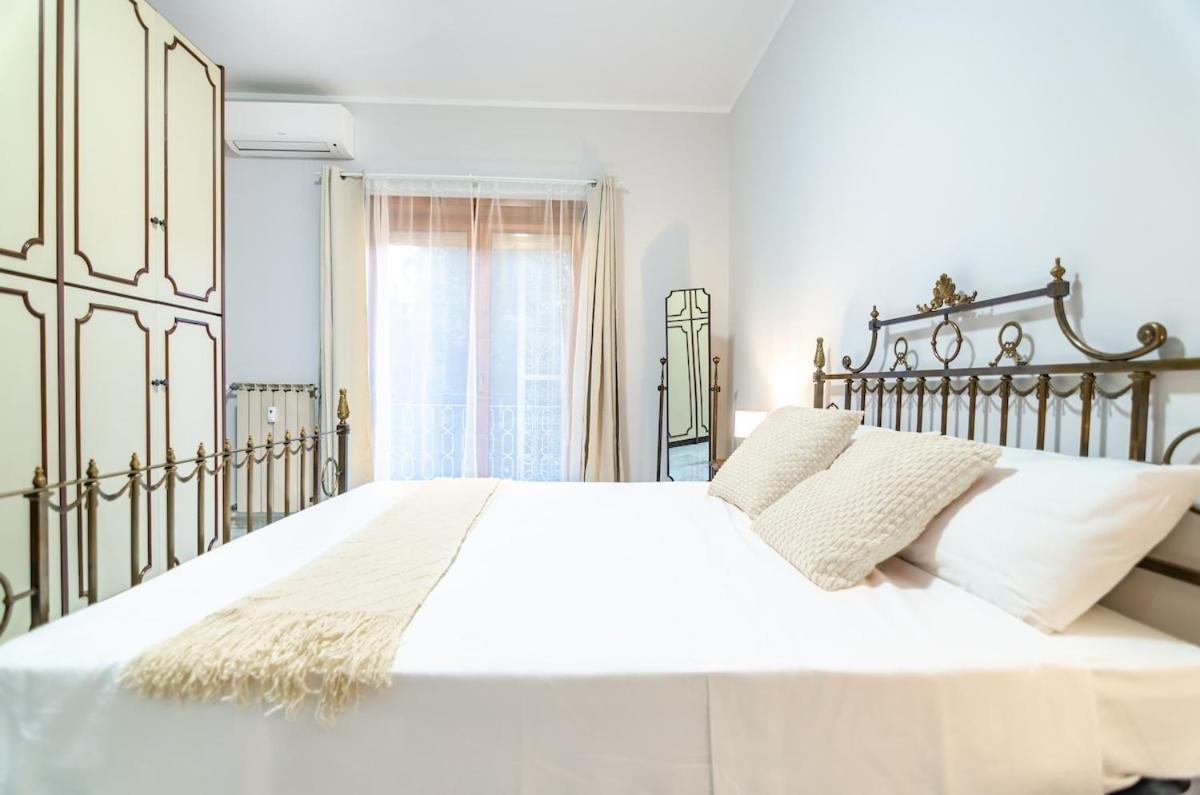 Elegant Retreat In Rome, Comfort & Style - Metro A Appartamento Roma