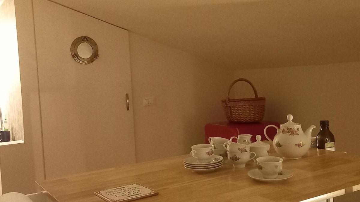 Cozy Mansarda Front Metro Comfort And Beautiful View Appartamento Roma
