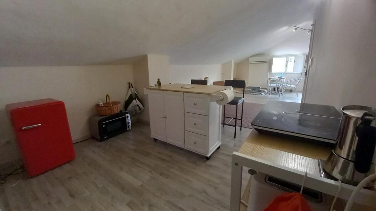 Appartamento Cozy Mansarda Front Metro Comfort And Beautiful View Roma
