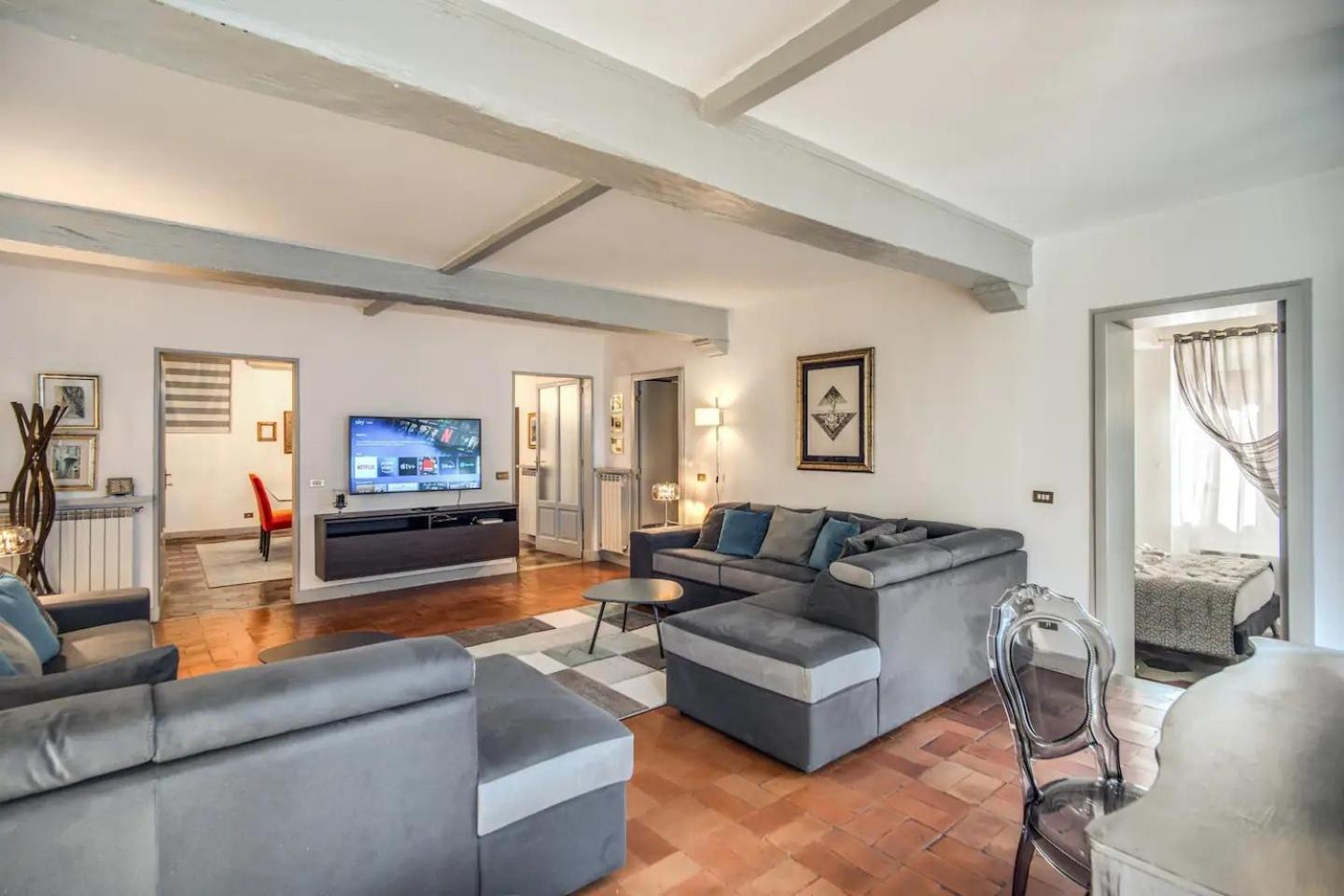 Navona, 3 Bedrooms, Unique And Spectacular View * Roma