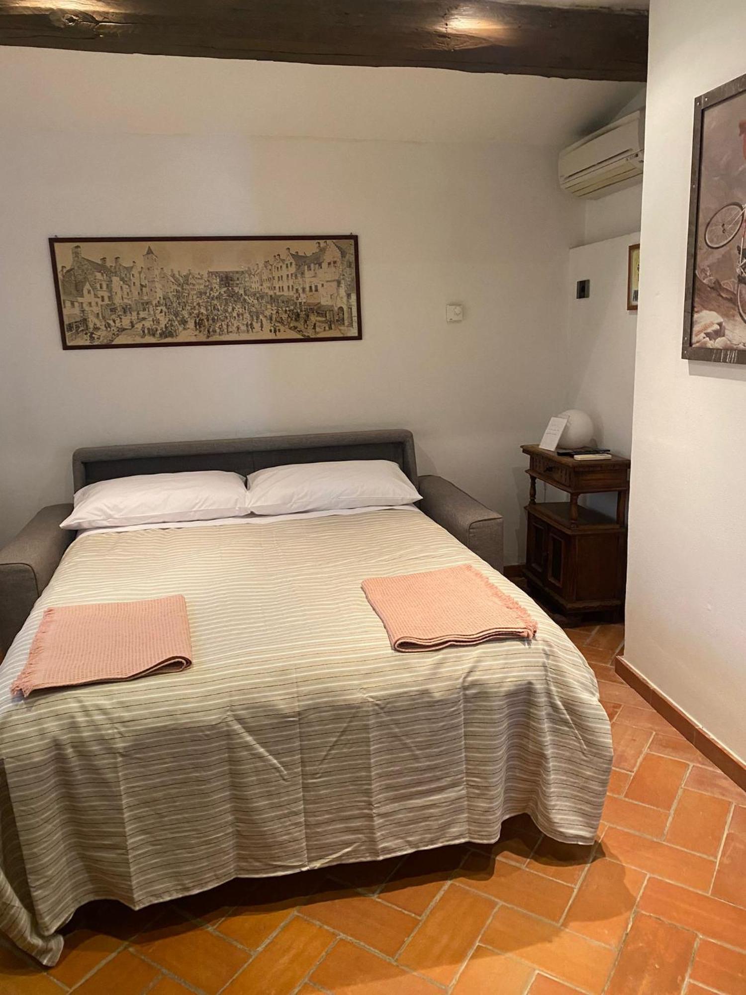 Casale Monte Oliviero Bed & Breakfast Roma