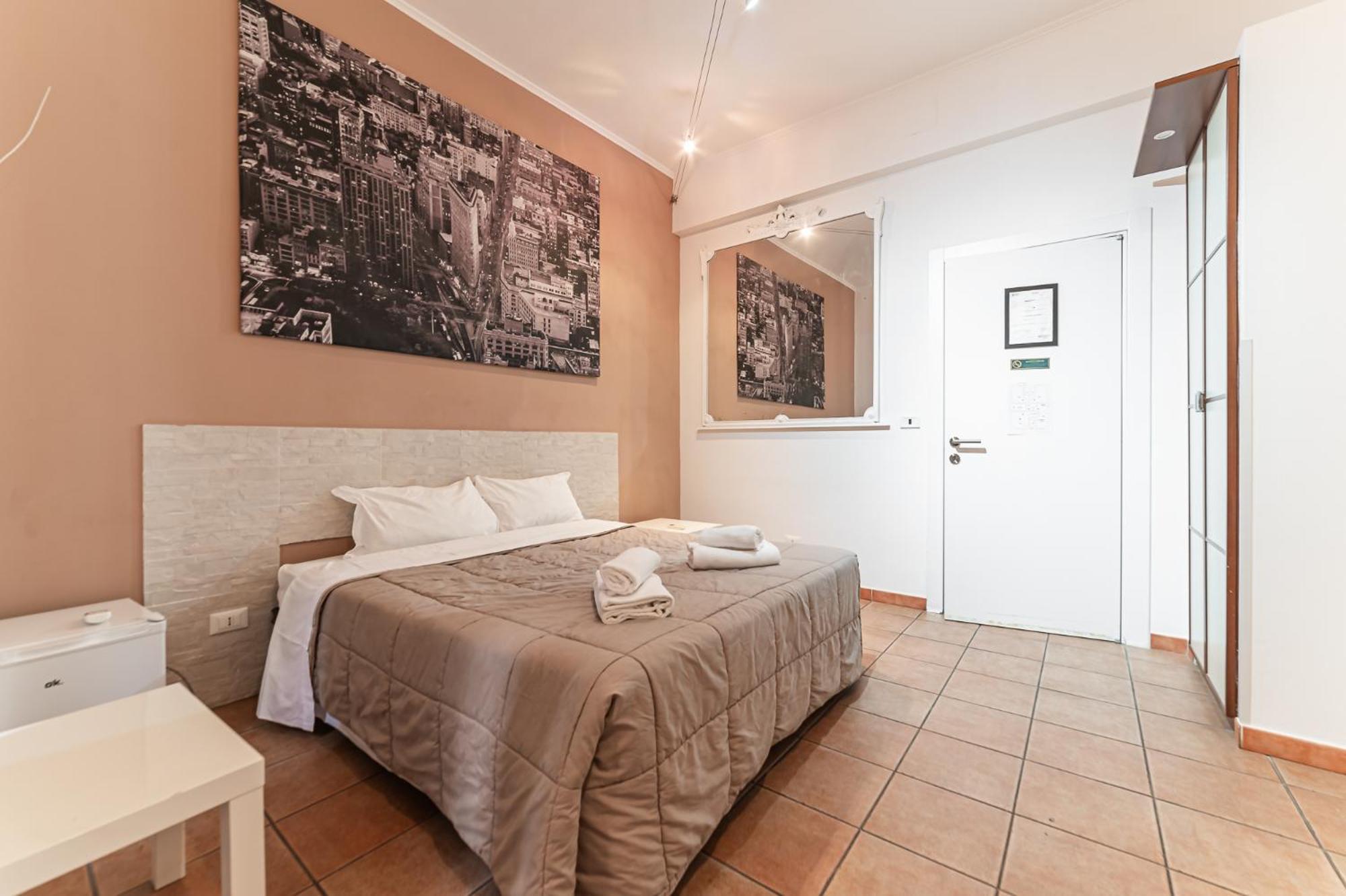 Cristel - Termini Train Station Guest house *
