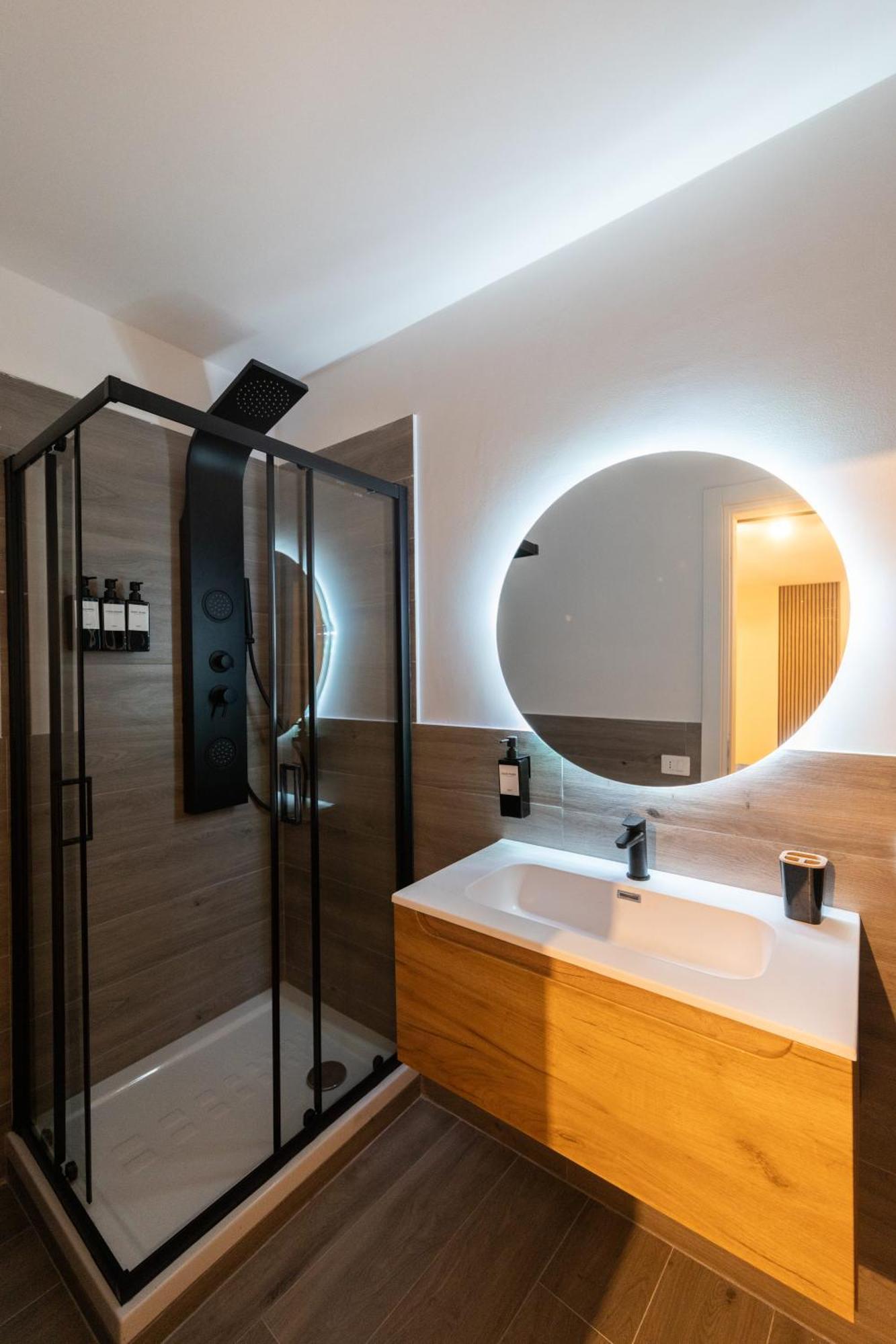 Urban Chic Luxury Roma