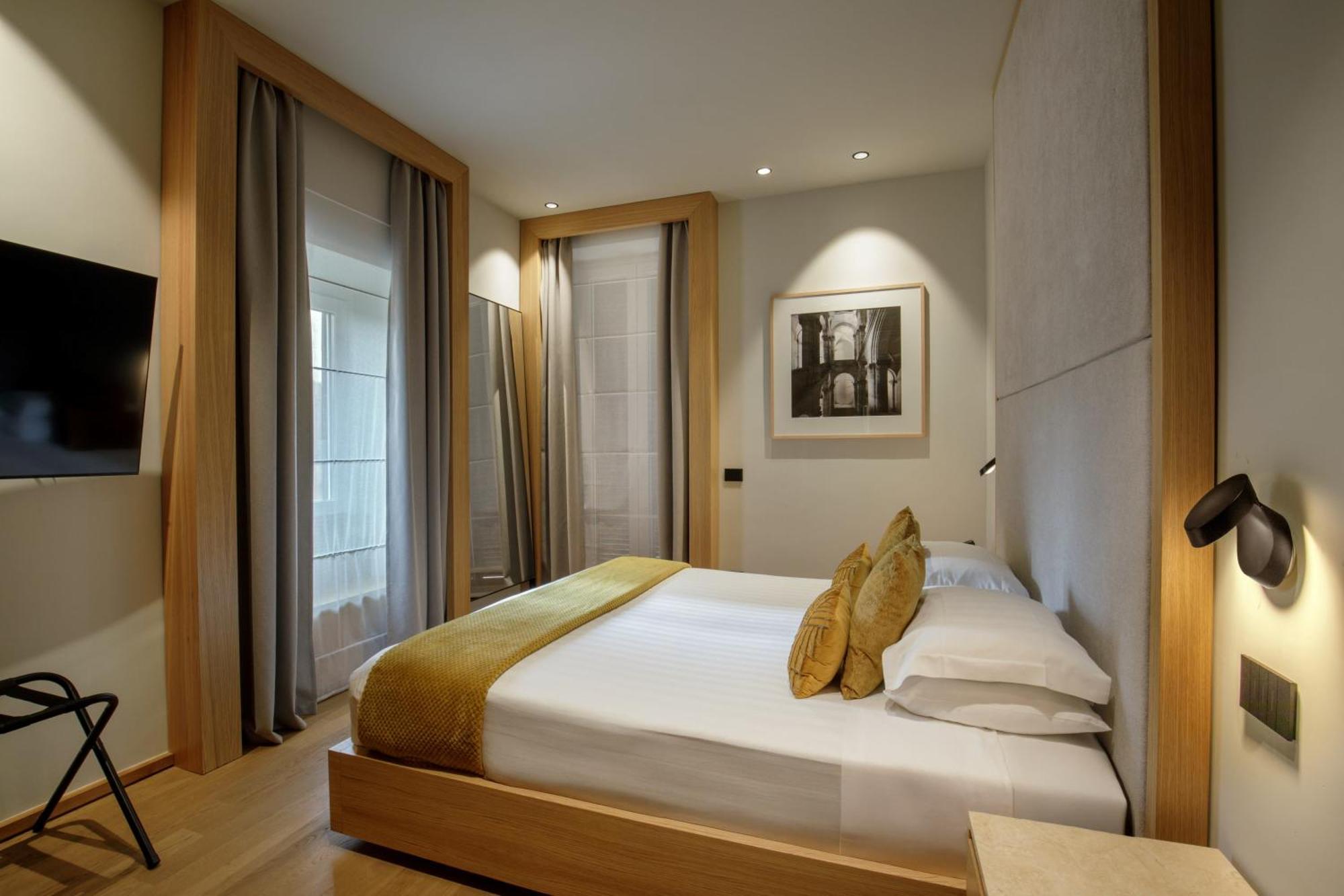 Condotti Boutique Roma