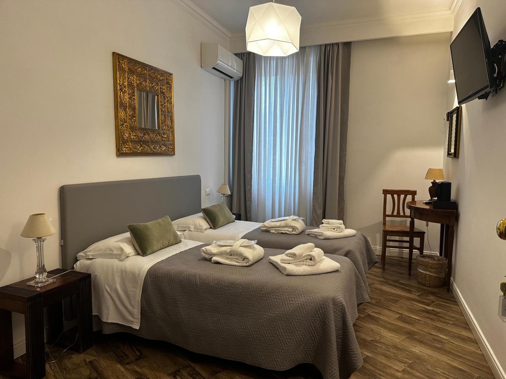 Bed and breakfast Comfort Astoria Palace