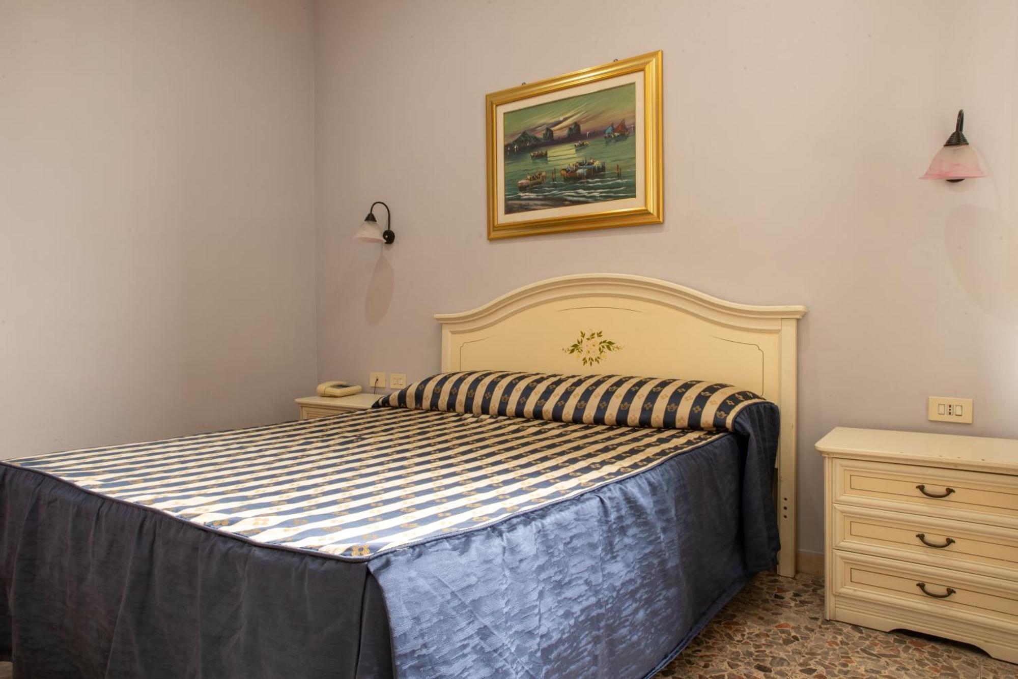 Ventura 3*