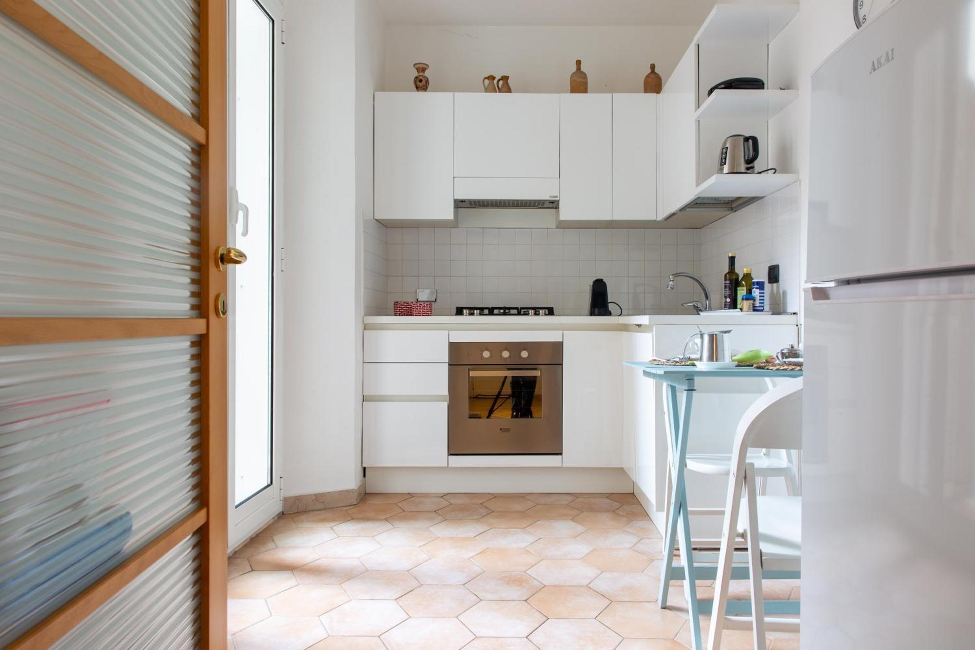 Professor's House In Porta Pia Apartment Rome