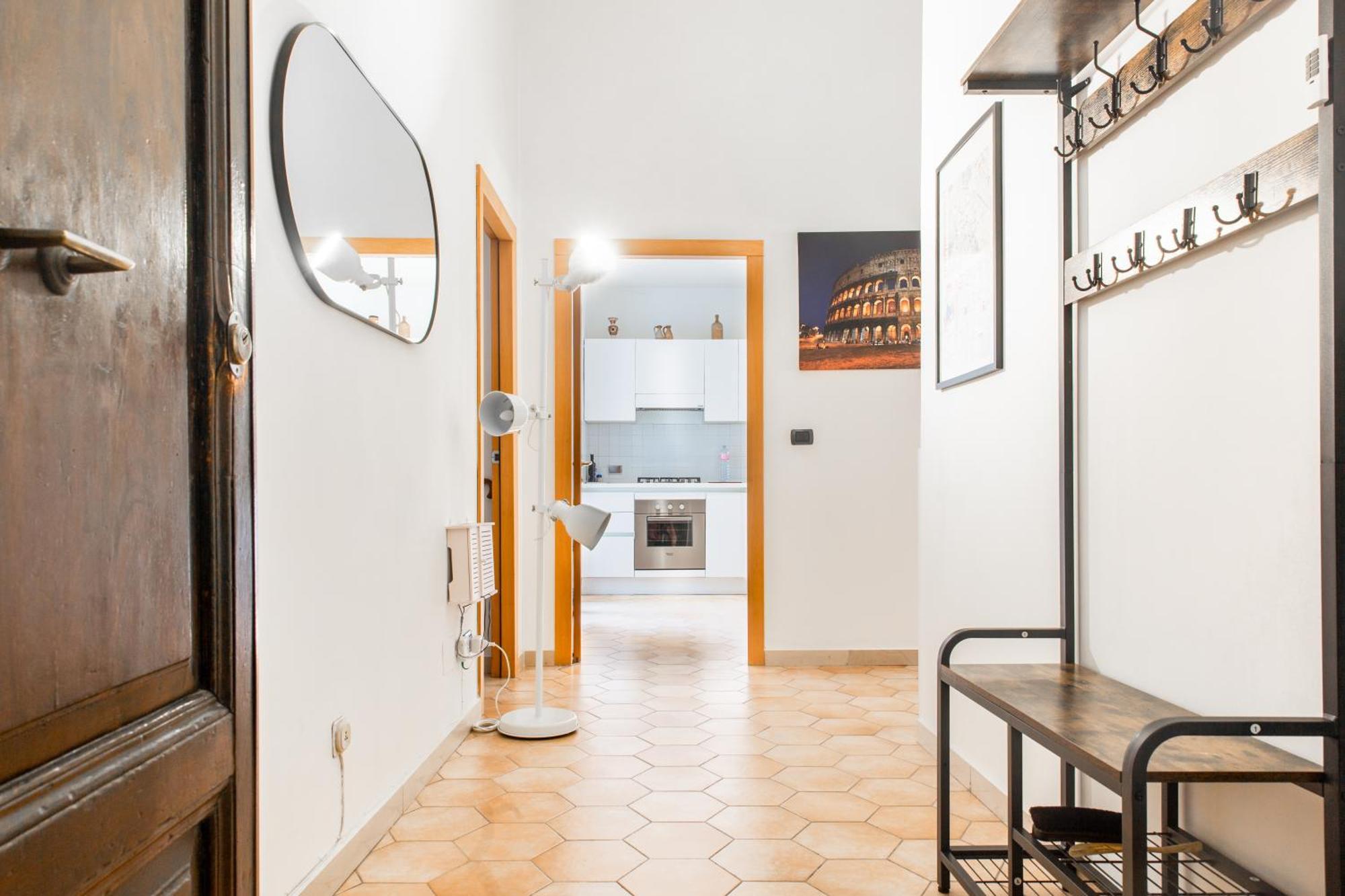 Professor's House In Porta Pia Apartment Rome