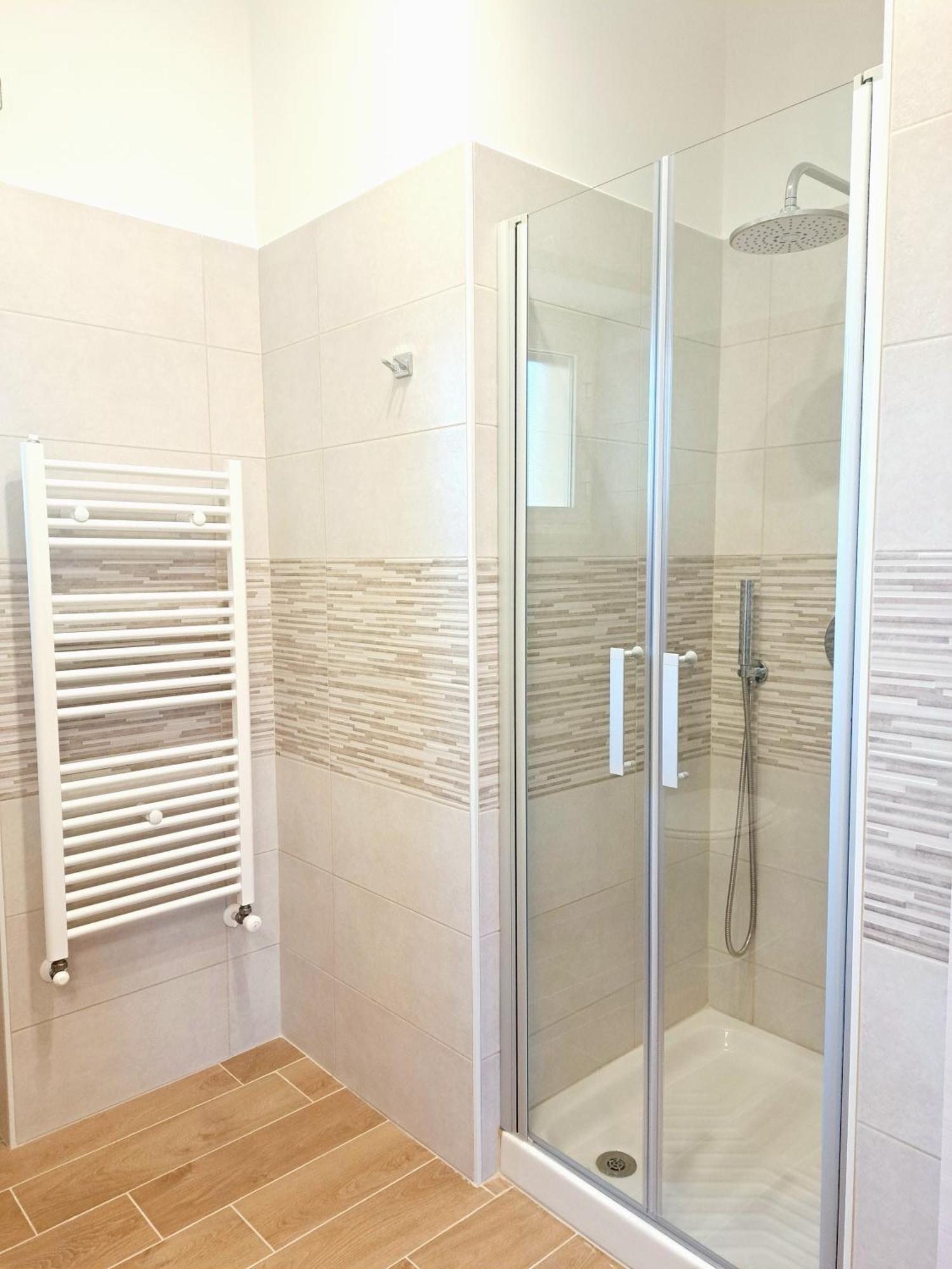 Apartamento Casa Fiamma - Metro A Tuscolana