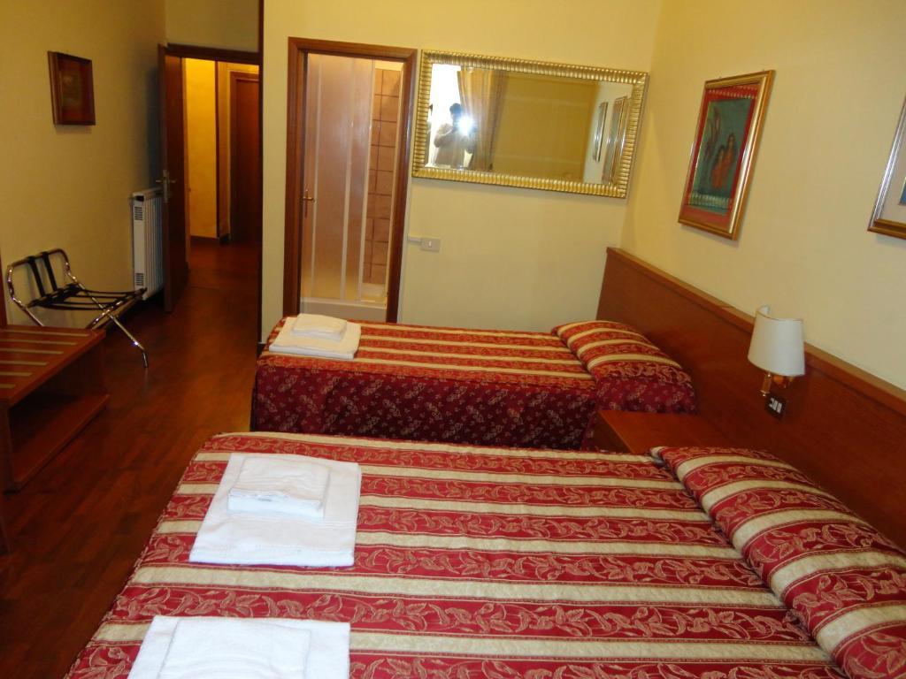 Azzurra Hotel Roma