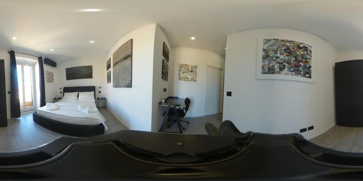 In An Art Gallery Appartamento